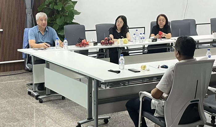 原中华神经外科学会常委兼秘书长王任直教授到访莱沃医疗